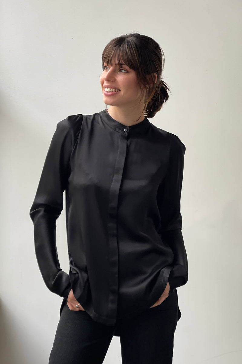 October Reign Swanky Blouse - Black