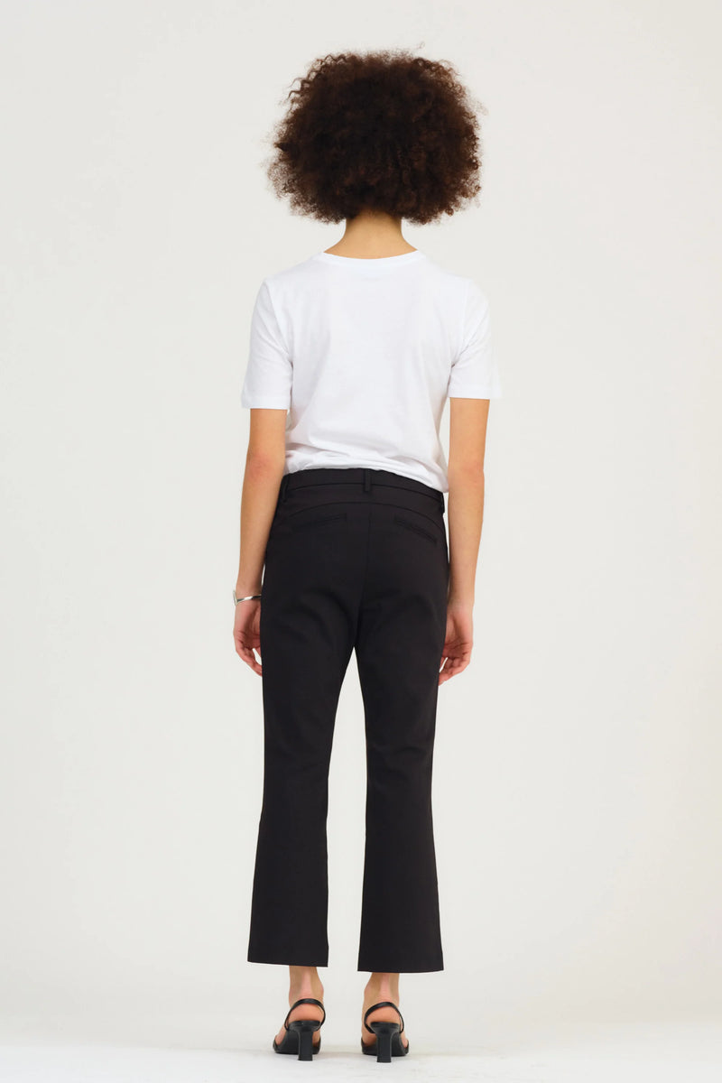 Ivy Alice Cropped Flare Pant - Black